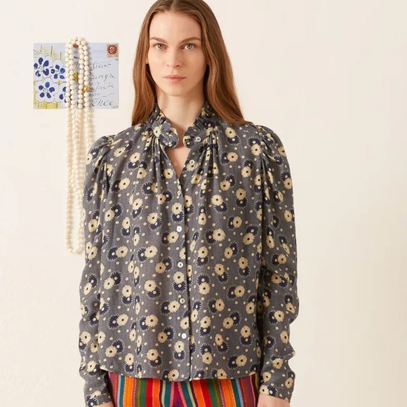 Alix of Bohemia Artemis Top - Picture 9 of 9